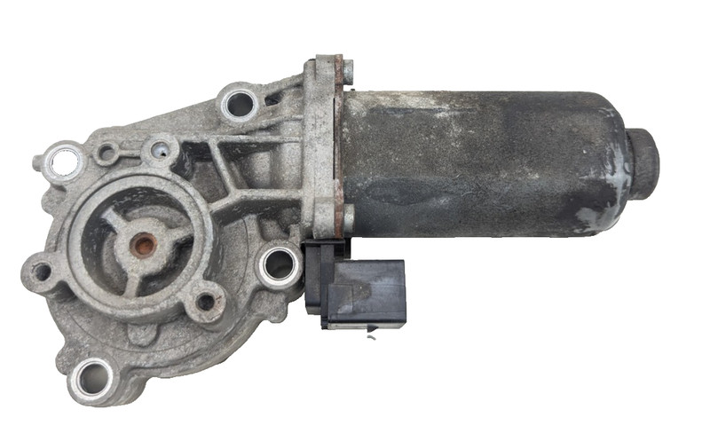 2006 - 2016 RANGE ROVER TRANSFER CASE MOTOR 130008508