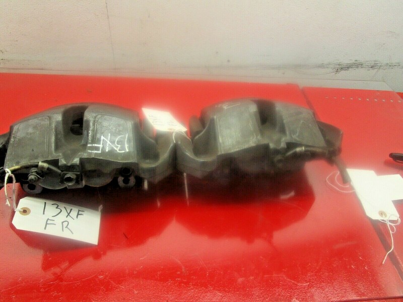 09-15 JAGUAR XF RWD FRONT LEFT / RIGHT BRAKE CALIPER SET PAIR OEM