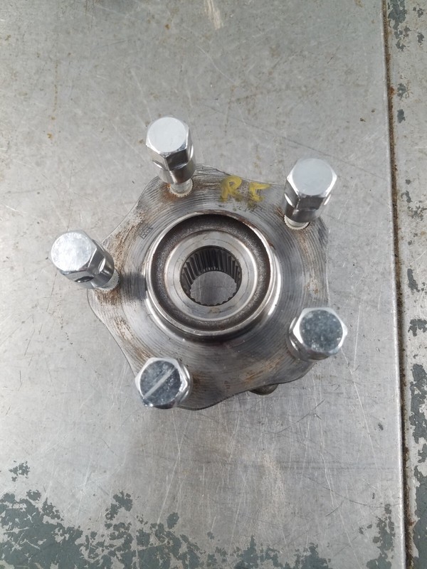 2022 Polaris RZR Pro R 4 Ultimate Right Front Wheel Hub 604 Miles #0595 R2