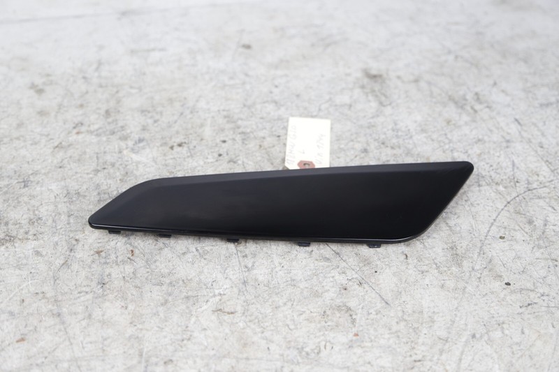 BMW 5 Series G30 Front Left Fender Air Duct Molding OEM 7349593 2017-2022