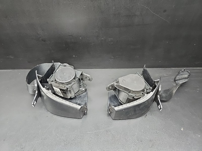 OEM BMW F22 F30 F32 F36 F82 M4 REAR Left Right Outer Upper Seat Belt Retractor