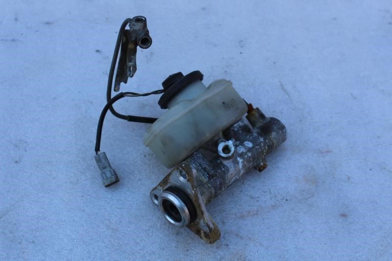 1991 TOYOTA CELICA GTS BRAKE MASTER CYLINDER NON-ABS