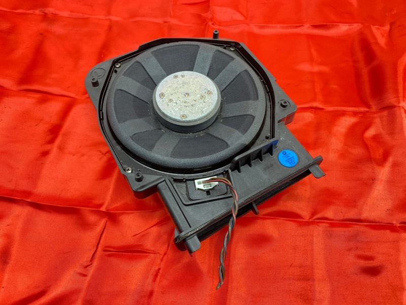 BMW F39 F44 F48 2 Series X1 X2 Left Driver Central Bass Subwoofer Speaker OEM✅