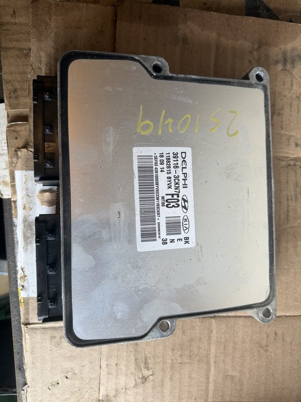 2013 2014 2015 2016 HYUNDAI GENESIS COUPE 3.8L ENGINE COMPUTER ECM / ECU M/T OEM