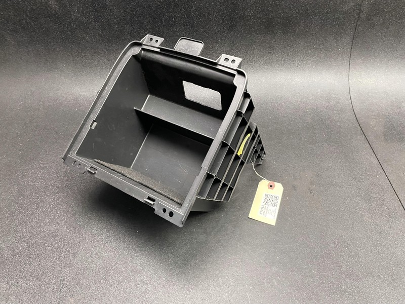 Center Console Storage Box 2018 Nissan Pathfinder 96926-9PJ0A 2016 2017 - 2020