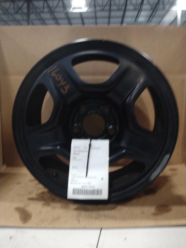 2018 Jeep Renegade OEM 16 Blue Wheel Rim 68256382AA 70000 Miles