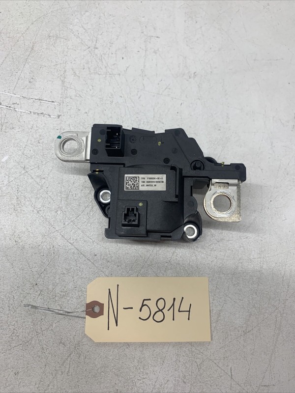 17-22 TESLA MODEL Y/3 MAIN BATTERY HIGH VOLTAGE PACK CONTACTOR SWITCH 5814 B31
