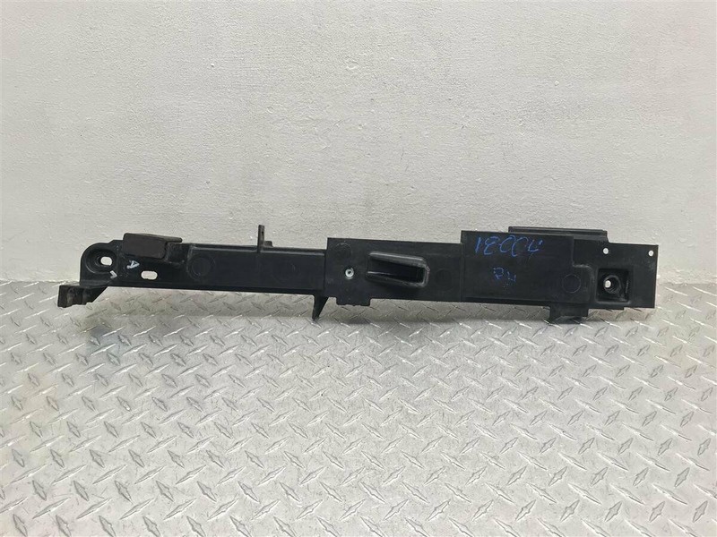 03-05 LINCOLN AVIATOR PASSENGER RADIATOR SUPPORT BRACKET OEM 2C5Z-16152-DA