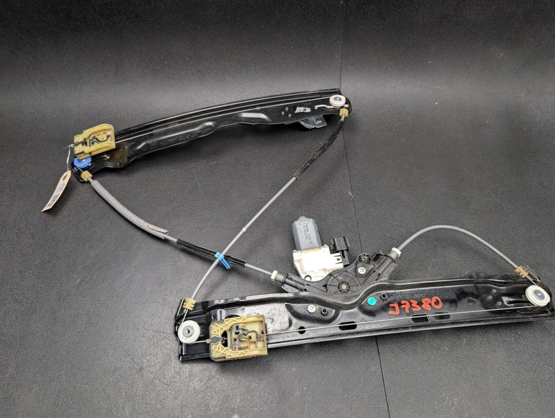 Front Left Door Window Regulator w/ Motor 2018 Jaguar XE S GX73-23201-AG 2019