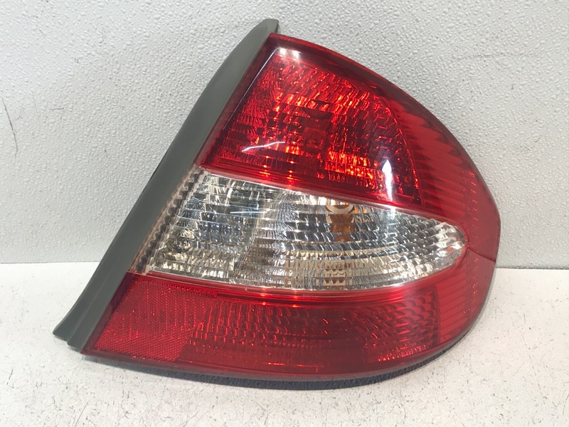 2001-03 TOYOTA PRIUS Right Passenger RH Tail Light Brake Lamp OEM