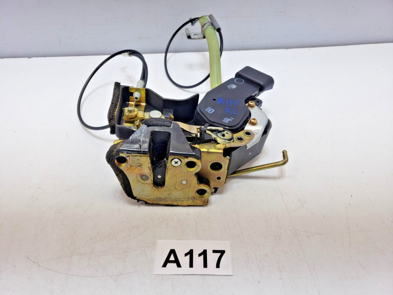 ✅ 01-02 OEM Toyota Land Cruiser J100 Rear Left Driver Door Lock Latch *
