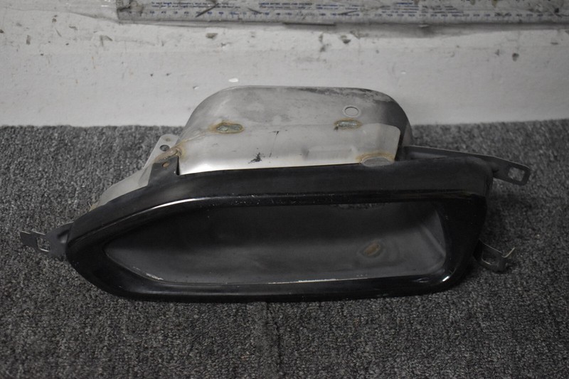 2016-2019 BMW 750I EXHAUST TIP FACTORY OEM