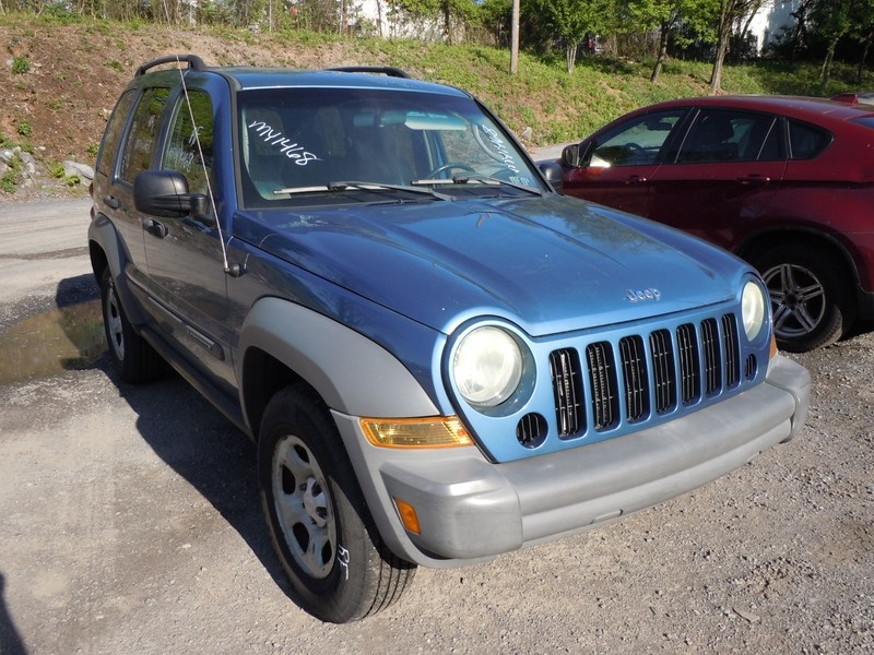 2005 05 Jeep Liberty 3.7L Rear Axle 3.73 Ratio Chrysler 8-1/4 OEM Thru 4/18/05