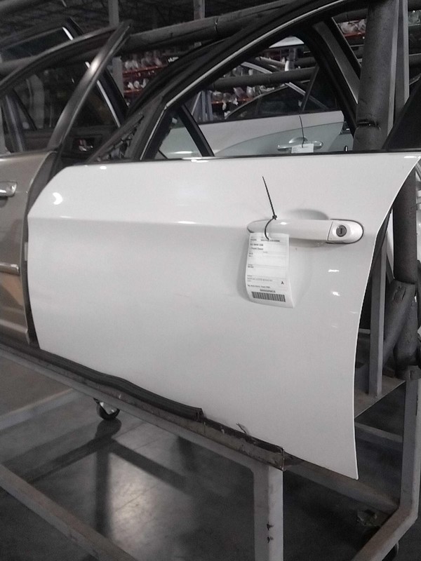 2011 BMW 328I Front Left Door White OEM Good Condition 114k Miles NJ25-22466