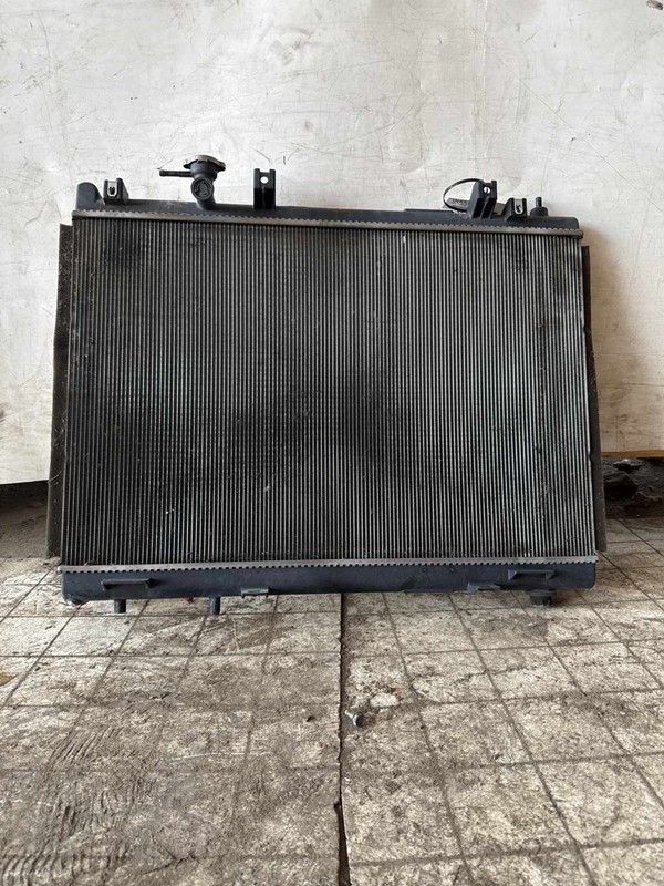 Radiator INFINITI QX60 14 15 16 17 18 19 20