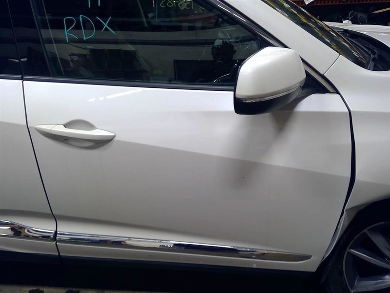 Passenger Right Front Door With Acoustic Glass Fits 19-24 RDX 1723320