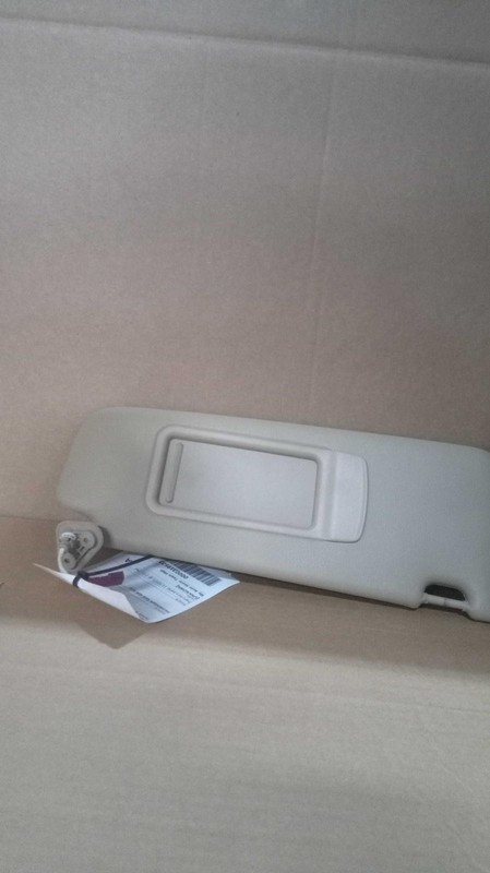 2015 BMW X1 Passenger Side Sun Visor Black OEM 372666 - Used, 112k Miles