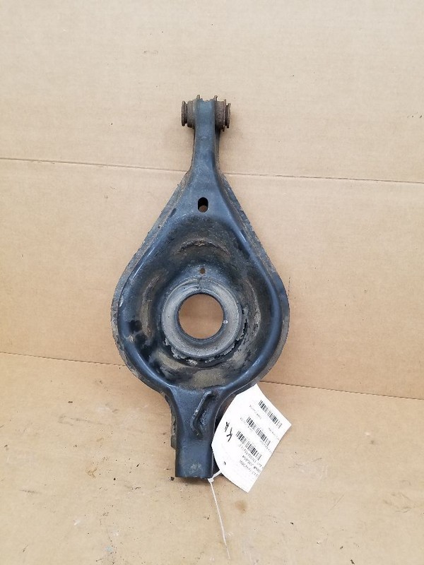Passenger Lower Control Arm Rear Coupe Rear Lower Arm Fits 08-15 CTS 257831
