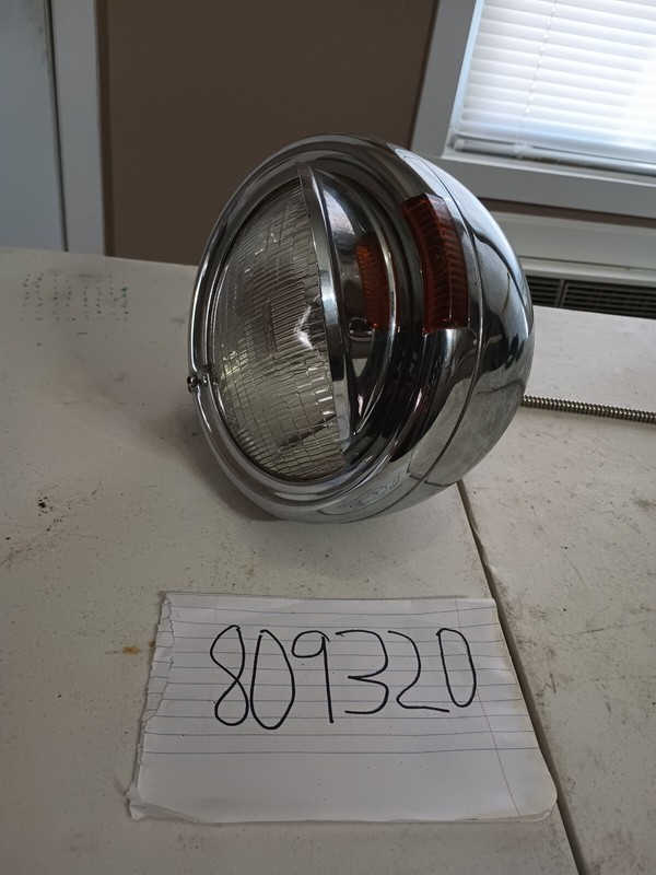 Motorcycle HeadlightKawasaki, Suzuki, Honda?? Width 8 1/2" approx 8" deep