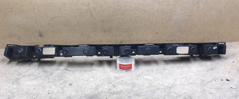 2014-2019 TOYOTA HIGHLANDER REAR BUMPER ENERGY ABSORBER SUPPORT OEM 52615-0E080