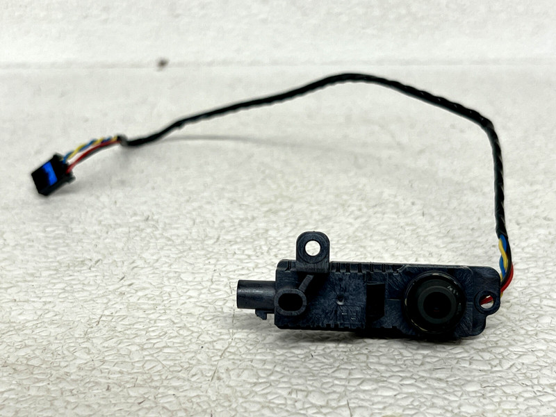 ⭐2017-2023 TESLA MODEL 3 REAR RIGHT PASS B PILLAR EXTERIOR CAMERA OEM LOT2616