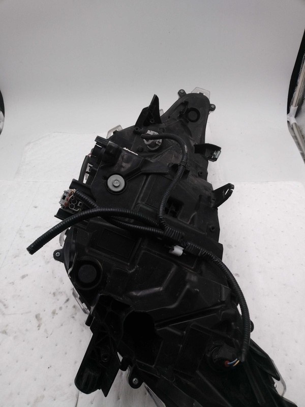 2022 Toyota RAV4 Right Headlight Assembly - Used, Silver, 60K Miles
