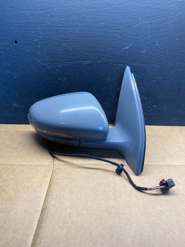 2010-2014 Volkswagen Golf GTI Right Passenger RH View Door Mirror Oem AD3544 DG