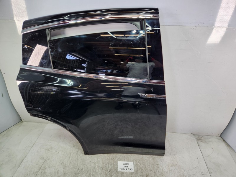 ✅ 2016-2020 OEM Tesla Model X Rear Right Passenger Door Shell Black PBSB *