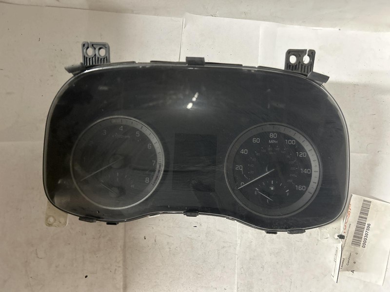 2020 HYUNDAI TUCSON Speedometer 94021D3330 16k miles OEM 20
