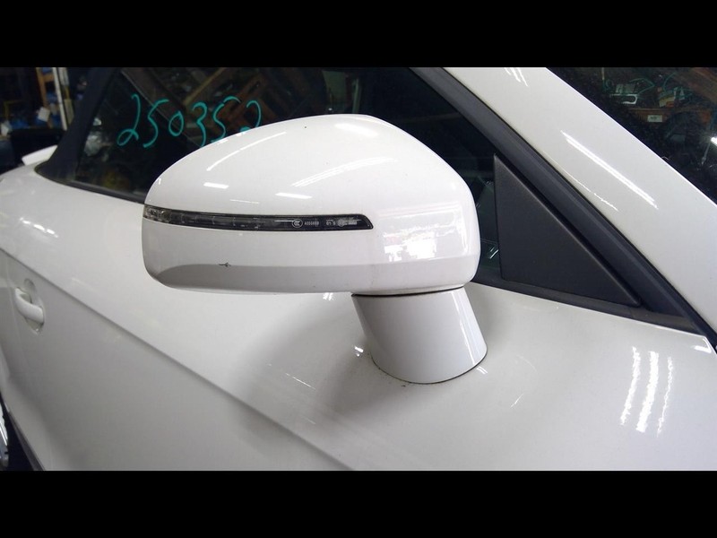 Driver Side View Mirror Power Painted Housing Fits 08-15 AUDI TT 1656728