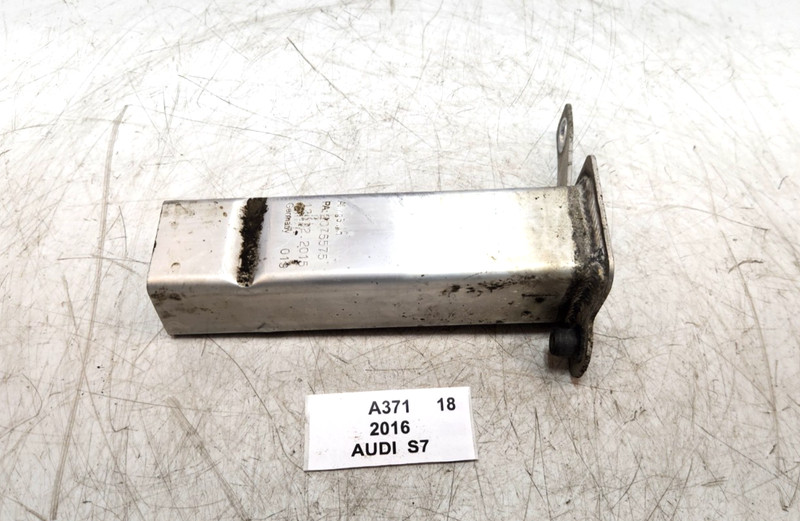 ✅ 13-18 OEM Audi S7 S6 RS7 Front Left Driver Side Radiator Support Bracket