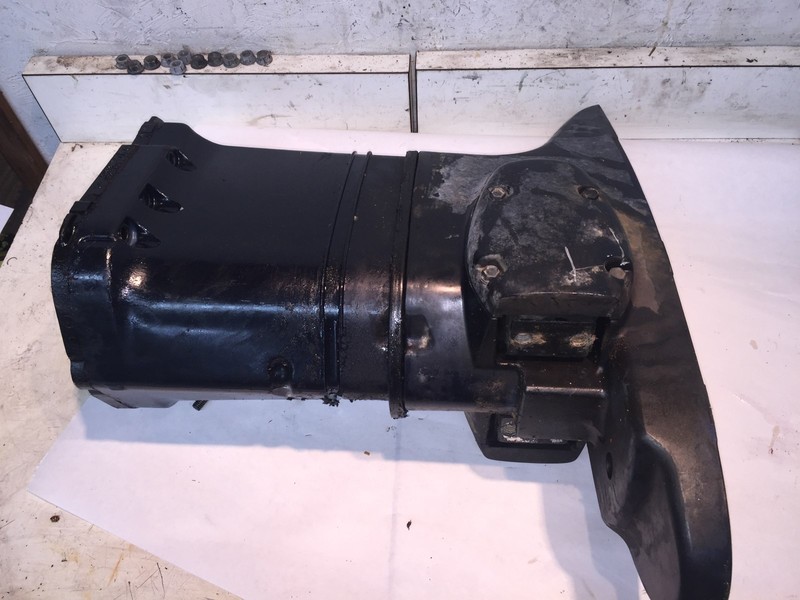 Evinrude Johnson Ficht Outboard 90 115 350964 Middle Section Exhaust Housing