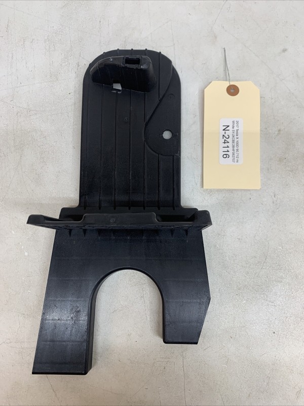 16-20 TESLA MX DRIVER SIDE MINION TRUNK LOAD FLOOR SUPPORT BRACKET 24116 B68