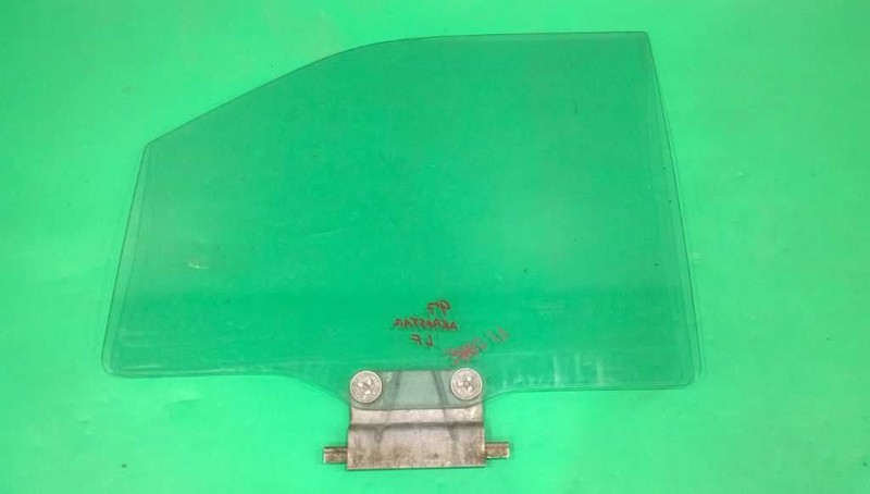 96 97 AEROSTAR DRIVER LEFT FRONT WINDOW DOOR GLASS OEM 3882-17