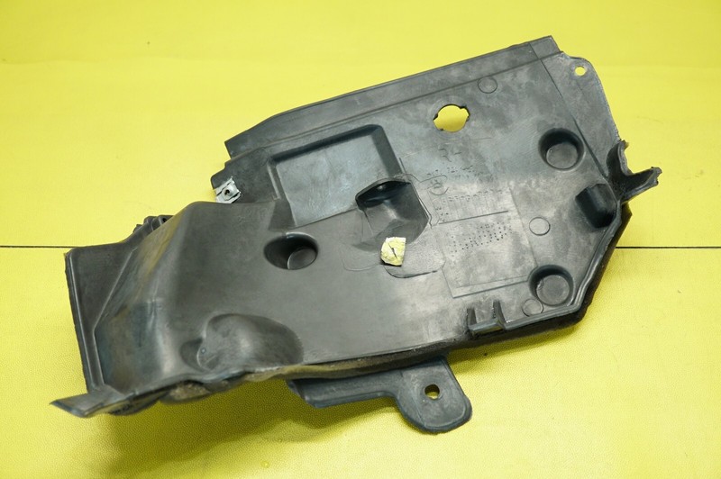 🔅2011-2018 OEM BMW X3.RIGHT ENGINE COMPARTMENT PARTITION 7213664,51717213664