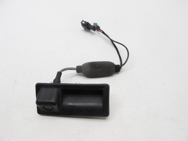 08-18 AUDI 8R Q5 A4 A5 A6 A7 Q3 TRUNK HANDLE RELEASE REAR VIEW CAMERA OEM 070324