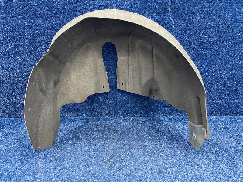 2016-2019 BUICK CASCADA fender liner rear wheel arch trim Right OEM