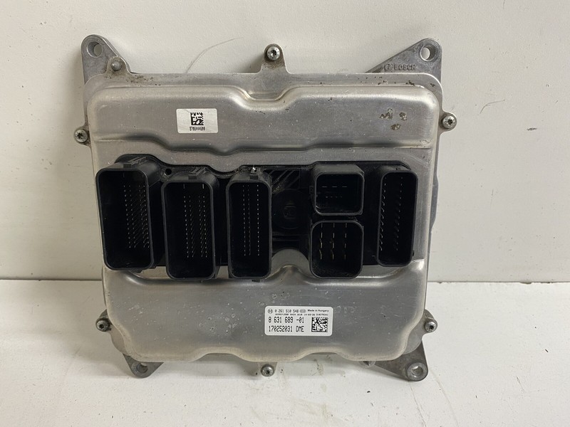 2014 BMW 320i 8 631 689 01 Engine Computer Control Module Ecu Ecm Pcu Pcm Oem