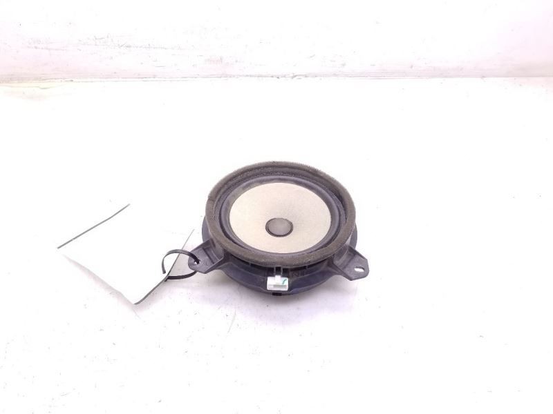 19 TOYOTA TACOMA SPEAKER