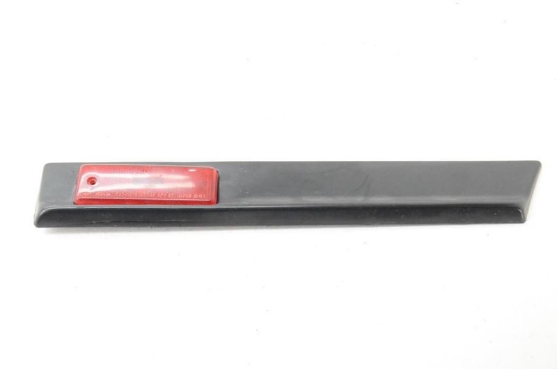 1984-1986 Nissan 300ZX VG30 Z31 2+0 Passenger Right Rear Quarter Panel Molding