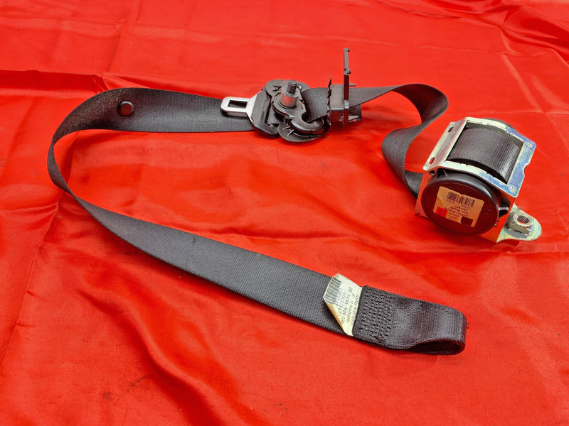 04-10 BMW E63 645 650 M6 Coupe Left Driver Side Upper Seatbelt Retractor OEM✅