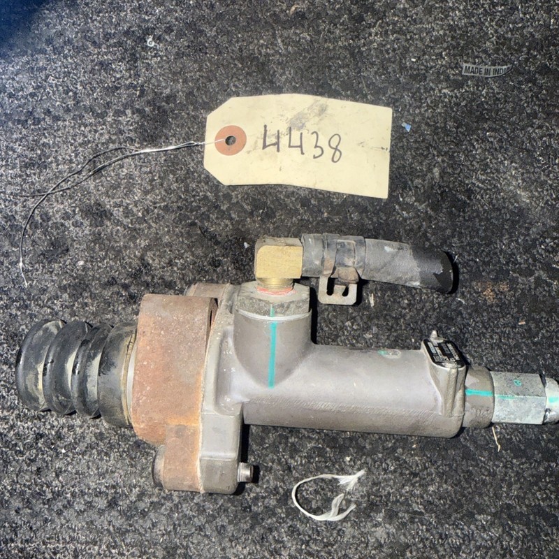 WABCO CYLINDER CLUTER MASTER - P/N: 3868300C94