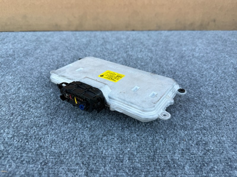 GENESIS GV70 2026 OEM LEFT DRIVER LED HEADLIGHT BALLAST CONTROL MODULE UNIT