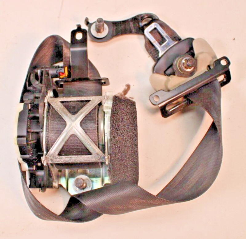 09-14 Hyundai Genesis Front Left Driver Side Seat Belt Seatbelt Retractor Oem