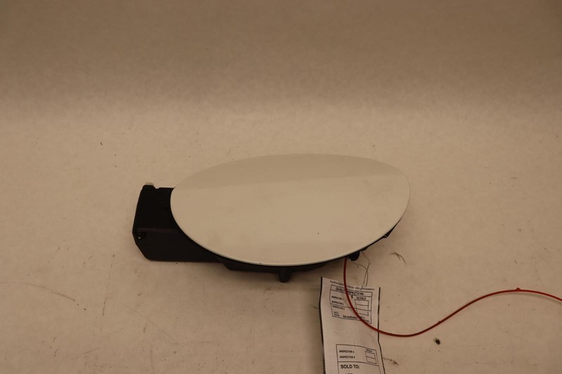 2014-2020 MASERATI QUATTROPORTE FUEL TANK FILLER DOOR LID W/ POCKET OEM