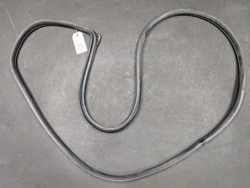 Front Right Door Body Weatherstrip 2019 Kia Soul 82120-B2000 2014 2015 - 2018