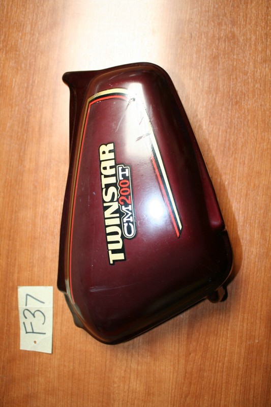 1980 Honda CM 200T Twinstar Plastic Side Panel Left 83600-465-6702B OEM 80 F