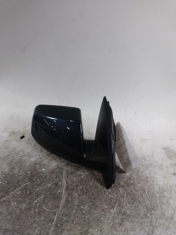 Used Right Door Mirror fits: 2019 Gmc Acadia mirror opt DR2 w/o memory R. Right