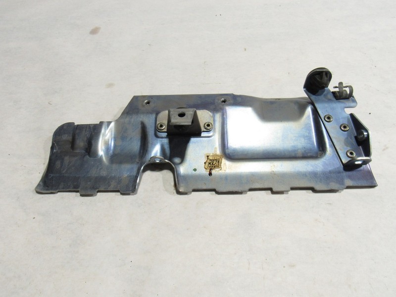 18-21 Aston Martin Vantage 2019 Left Turbo Turbocharger Heat Shield Plate :A