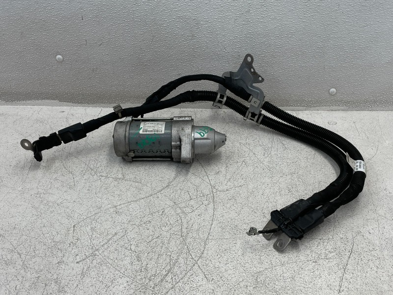 15 16 17 18 Mercedes C300 Engine Ignition Starter Motor 2.0L 1599 OEM